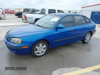 2005 Hyundai Elantra GLS z VIN KMHDN56DX5U134245, wystawiony jako IAAI lot #43460576 z przebiegiem 138 404 mil mil oraz . Historia ofert i sprzedaży dostępna na DreamBid. Obrazek 2.