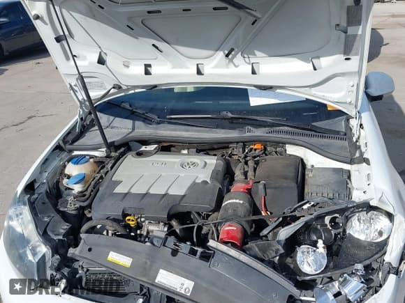 ✅ 2014 Volkswagen Jetta TDI w/Sunroof & Nav • VIN: 3VWPL7AJ0EM608544 • Lot: 42549920. Listed on IAAI with 185,900 mi. Free auction sales archive from the USA and detailed vehicle history report at DreamBid. Image 10.