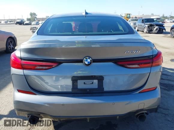 ✅ 2022 BMW 2 Series 228i • VIN: WBA53AK03N7K45712 • Лот: 43074211. Опубликован ранее на IAAI с пробегом 22 973 миль. Бесплатный доступ к архиву аукционных продаж из США и подробный отчёт об истории автомобиля на DreamBid. Изображение 16.