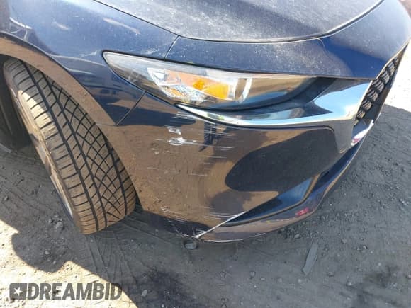 ✅ 2021 Mazda 3 Preferred • VIN: 3MZBPBCL2MM252371 • Лот: 42982402. Опубликован ранее на IAAI с пробегом 30 837 миль. Бесплатный доступ к архиву аукционных продаж из США и подробный отчёт об истории автомобиля на DreamBid. Изображение 18.