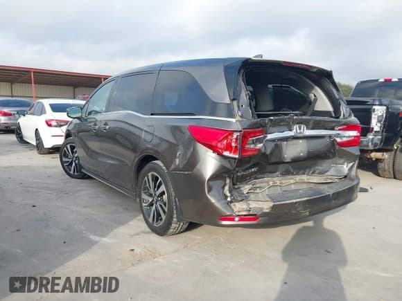 ✅ 2018 Honda Odyssey Elite • VIN: 5FNRL6H99JB032548 • Lot: 43550347. Listed on IAAI with 145,508 mi. Free auction sales archive from the USA and detailed vehicle history report at DreamBid. Image 3.