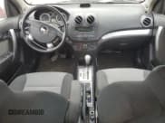 ✅ 2009 Chevrolet Aveo 2LT • VIN: KL1TG66E29B379168 • Lot: 58040775. Wystawiony na Copart z przebiegiem 118 777 mil. Bezpłatny archiwum sprzedaży aukcyjnych z USA i szczegółowy raport historii pojazdu na DreamBid. Zdjęcie 8.