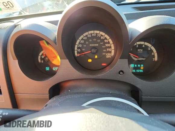 ✅ 2011 Dodge Nitro Heat • VIN: 1D4PT4GK3BW604925 • Lot: 86073965. Listed on Copart with 161,696 mi. Free auction sales archive from the USA and detailed vehicle history report at DreamBid. Image 9.