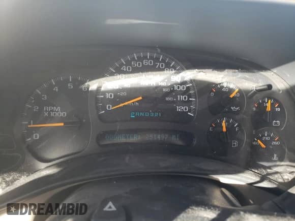 2004 Chevrolet Suburban LT с VIN 3GNEC16ZX4G208646, выставлен на аукционе Copart как лот 81129934 с пробегом 251 497 миль миль и Чистый • Clean title. История ставок и продаж доступна на DreamBid. Изображение 9.