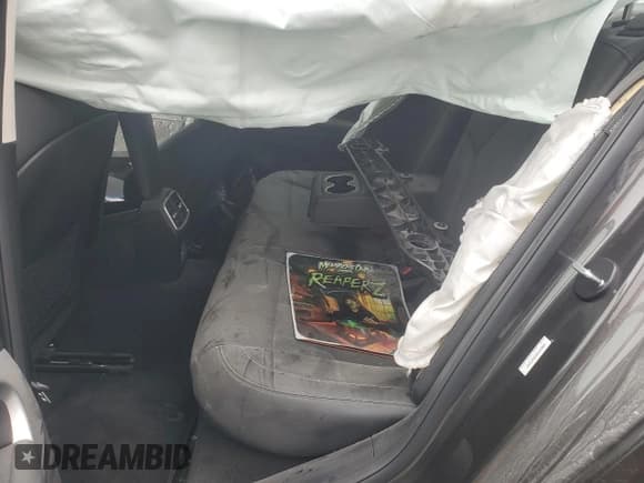 ✅ 2025 Genesis G70 2.5T • VIN: KMTG34SC0SU153964 • Lot: 93271165. Wystawiony na Copart z przebiegiem 14 747 mil. Bezpłatny archiwum sprzedaży aukcyjnych z USA i szczegółowy raport historii pojazdu na DreamBid. Zdjęcie 10.