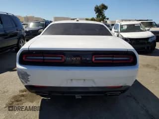 ✅ 2016 Dodge Challenger SXT Plus • VIN: 2C3CDZAG9GH117376 • Lot: 71111524. Wystawiony na Copart z przebiegiem 201 473 mil. Bezpłatny archiwum sprzedaży aukcyjnych z USA i szczegółowy raport historii pojazdu na DreamBid. Zdjęcie 6.