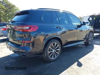 ✅ 2020 BMW X5 xDrive40i • VIN: 5UXCR6C06L9B31081 • Lot: 43431084. Listed on IAAI with 46,730 mi. Free auction sales archive from the USA and detailed vehicle history report at DreamBid. Image 4.