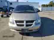 2002 Dodge Caravan EX z VIN 2B8GP74L72R693158, wystawiony jako Copart lot #46673595 z przebiegiem 181 451 mil mil oraz Szkoda całkowita • Salvage title. Historia ofert i sprzedaży dostępna na DreamBid. Obrazek 5.