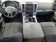 ✅ 2010 Dodge 1500 Sport • VIN: 1D7RV1CT4AS154114 • Lot: 63208895. Wystawiony na Copart z przebiegiem Nie podano. Bezpłatny archiwum sprzedaży aukcyjnych z USA i szczegółowy raport historii pojazdu na DreamBid. Zdjęcie 8.