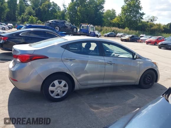 2016 Hyundai Elantra SE with VIN 5NPDH4AE8GH740226, listed as a IAAI auction lot 43315651 with 104,996 mi miles and . Bid and sale history available at DreamBid. Image 13.