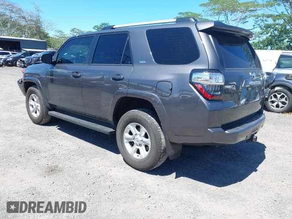✅ 2022 Toyota 4Runner SR5 Premium • VIN: JTENU5JR6N6055413 • Lot: 43165271. Listed on IAAI with 44,533 mi. Free auction sales archive from the USA and detailed vehicle history report at DreamBid. Image 3.