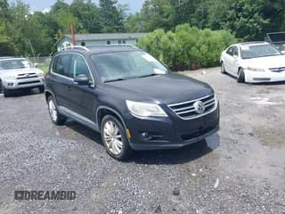 ✅ 2011 Volkswagen Tiguan S • VIN: WVGAV7AX2BW549477 • Lot: 42923494. Listed on IAAI with 96,348 mi. Free auction sales archive from the USA and detailed vehicle history report at DreamBid. Image 1.