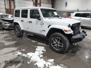 ✅ 2024 Jeep Wrangler Willys • VIN: 1C4RJXN67RW152572 • Lot: 41547360. Wystawiony na IAAI z przebiegiem 8 132 mil. Bezpłatny archiwum sprzedaży aukcyjnych z USA i szczegółowy raport historii pojazdu na DreamBid. Zdjęcie 1.