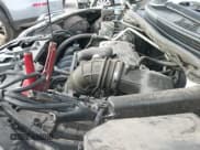 ✅ 2014 Honda CR-V LX • VIN: 3CZRM3H32EG705892 • Lot: 43355319. Wystawiony na IAAI z przebiegiem 117 331 mil. Bezpłatny archiwum sprzedaży aukcyjnych z USA i szczegółowy raport historii pojazdu na DreamBid. Zdjęcie 20.