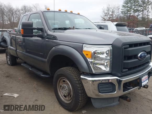 ✅ 2012 Ford F-250 XL • VIN: 1FT7X2B68CEC08058 • Lot: 43695906. Listed on IAAI with 90,993 mi. Free auction sales archive from the USA and detailed vehicle history report at DreamBid. Image 1.