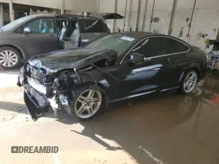 ✅ 2015 Mercedes-Benz C 250 • VIN: WDDGJ4HB6FG361540 • Lot: 93491755. Wystawiony na Copart z przebiegiem 150 157 mil. Bezpłatny archiwum sprzedaży aukcyjnych z USA i szczegółowy raport historii pojazdu na DreamBid. Zdjęcie 1.