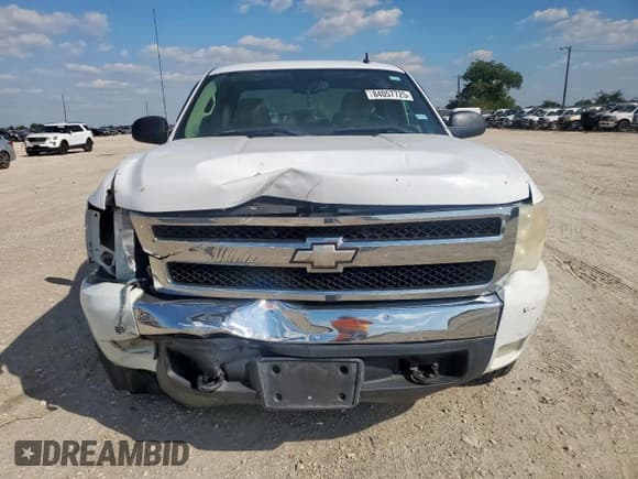 ✅ 2008 Chevrolet Silverado 1500 1LT • VIN: 2GCEC13J681148631 • Lot: 84057725. Listed on Copart with 259,164 mi. Free auction sales archive from the USA and detailed vehicle history report at DreamBid. Image 5.