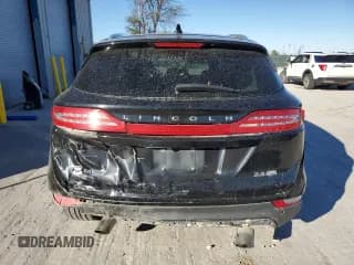 ✅ 2016 Lincoln MKC Reserve • VIN: 5LMTJ3DH2GUJ23385 • Lot: 92206785. Wystawiony na Copart z przebiegiem 70 510 mil. Bezpłatny archiwum sprzedaży aukcyjnych z USA i szczegółowy raport historii pojazdu na DreamBid. Zdjęcie 6.