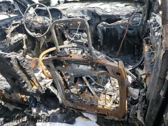 ✅ 2016 Jeep Grand Cherokee • VIN: NOVIN64009705 • Lot: 64009705. Listed on Copart with Not provided. Free auction sales archive from the USA and detailed vehicle history report at DreamBid. Image 8.