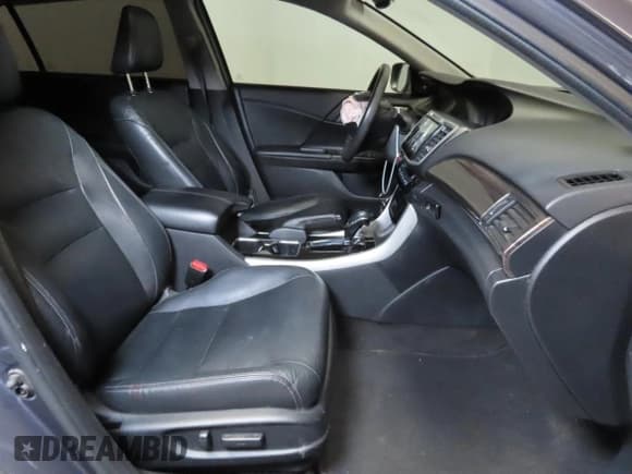 ✅ 2016 Honda Accord EX-L • VIN: 1HGCR3F86GA019627 • Лот: 69121215. Опубликован ранее на Copart с пробегом 85 491 миль. Бесплатный доступ к архиву аукционных продаж из США и подробный отчёт об истории автомобиля на DreamBid. Изображение 5.