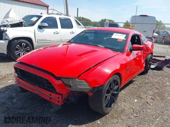 ✅ 2014 Ford Mustang GT • VIN: 1ZVBP8CF5E5200625 • Lot: 43207991. Listed on IAAI with 122,978 mi. Free auction sales archive from the USA and detailed vehicle history report at DreamBid. Image 18.