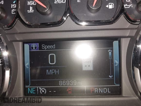 ✅ 2017 Chevrolet Silverado 1500 LTZ • VIN: 3GCUKSEC1HG278391 • Lot: 43814062. Wystawiony na IAAI z przebiegiem 86 939 mil. Bezpłatny archiwum sprzedaży aukcyjnych z USA i szczegółowy raport historii pojazdu na DreamBid. Zdjęcie 15.