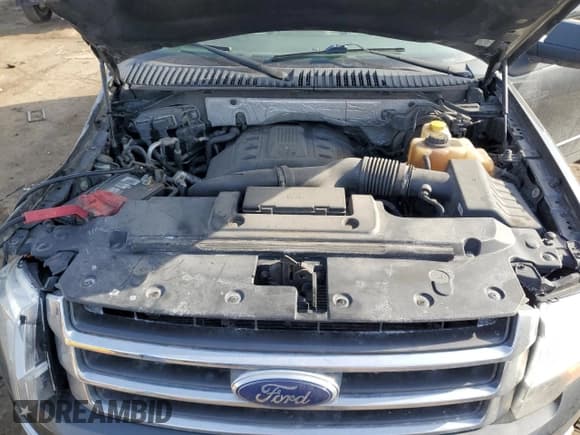 ✅ 2016 Ford Expedition XLT • VIN: 1FMJU1JTXGEF55537 • Lot: 47046305. Listed on Copart with 199,560 mi. Free auction sales archive from the USA and detailed vehicle history report at DreamBid. Image 12.