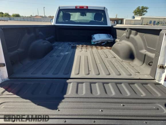 2015 Ram 1500 Tradesman with VIN 3C6JR6DG2FG578102, listed as a Copart auction lot 82678215 with 259,090 mi miles and Salvage title. Bid and sale history available at DreamBid. Image 10.