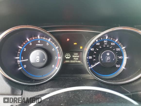 ✅ 2013 Hyundai Sonata SE • VIN: 5NPEC4AC2DH736959 • Lot: 72374184. Listed on Copart with 224,474 mi. Free auction sales archive from the USA and detailed vehicle history report at DreamBid. Image 9.