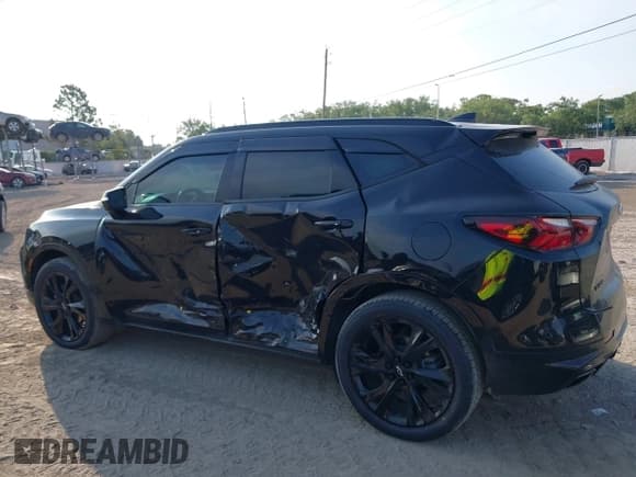 ✅ 2022 Chevrolet Blazer RS • VIN: 3GNKBERSXNS132405 • Lot: 42233558. Listed on IAAI with 29,341 mi. Free auction sales archive from the USA and detailed vehicle history report at DreamBid. Image 14.