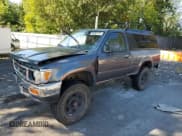 ✅ 1992 Toyota Pickup DLX • VIN: JT4RN01P6N0036982 • Лот: 83787765. Опубликован ранее на Copart с пробегом 232 503 миль. Бесплатный доступ к архиву аукционных продаж из США и подробный отчёт об истории автомобиля на DreamBid. Изображение 1.