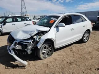 ✅ 2018 Audi Q3 Premium Plus • VIN: WA1HCCFS4JR012891 • Lot: 81683085. Wystawiony na Copart z przebiegiem 71 481 mil. Bezpłatny archiwum sprzedaży aukcyjnych z USA i szczegółowy raport historii pojazdu na DreamBid. Zdjęcie 1.