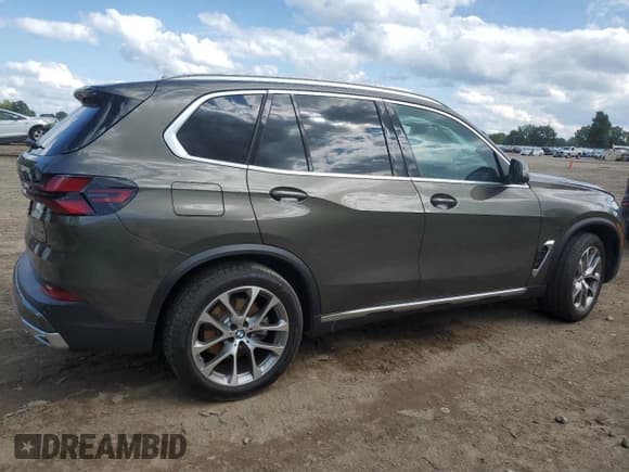 ✅ 2025 BMW X5 xDrive40i • VIN: 5UX23EU09S9Z76993 • Lot: 71621205. Listed on Copart with Not provided. Free auction sales archive from the USA and detailed vehicle history report at DreamBid. Image 3.