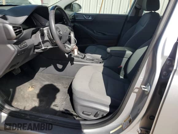 2021 Hyundai Ioniq SE z VIN KMHC75LC6MU255192, wystawiony jako Copart lot #69866494 z przebiegiem 120 723 mil mil oraz Szkoda całkowita • Salvage title. Historia ofert i sprzedaży dostępna na DreamBid. Obrazek 7.