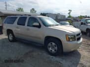 ✅ 2007 Chevrolet Suburban LTZ • VIN: 3GNFC16027G165110 • Lot: 42120542. Listed on IAAI with 270,223 mi. Free auction sales archive from the USA and detailed vehicle history report at DreamBid. Image 1.
