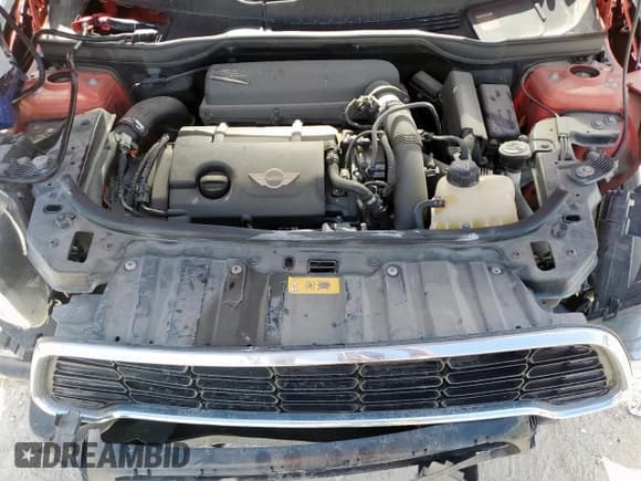 ✅ 2011 MINI Countryman S • VIN: WMWZC5C58BWM10013 • Lot: 62156225. Wystawiony na Copart z przebiegiem Nie podano. Bezpłatny archiwum sprzedaży aukcyjnych z USA i szczegółowy raport historii pojazdu na DreamBid. Zdjęcie 11.