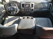 ✅ 2021 Ram 1500 SLT • VIN: 1C6RR6LG1MS540418 • Lot: 80085825. Wystawiony na Copart z przebiegiem 91 777 mil. Bezpłatny archiwum sprzedaży aukcyjnych z USA i szczegółowy raport historii pojazdu na DreamBid. Zdjęcie 8.