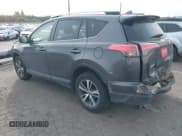 ✅ 2018 Toyota RAV4 XLE • VIN: JTMRFREV2JJ231749 • Лот: 43599708. Опубликован ранее на IAAI с пробегом 103 224 миль. Бесплатный доступ к архиву аукционных продаж из США и подробный отчёт об истории автомобиля на DreamBid. Изображение 3.