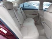 ✅ 2008 Lexus ES 330 • VIN: JTHBJ46G682169276 • Lot: 43089619. Wystawiony na IAAI z przebiegiem 62 894 mil. Bezpłatny archiwum sprzedaży aukcyjnych z USA i szczegółowy raport historii pojazdu na DreamBid. Zdjęcie 8.