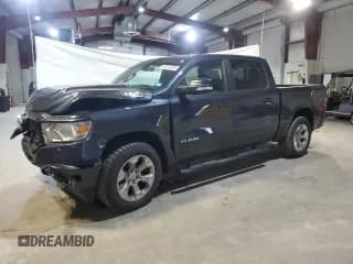 ✅ 2020 Ram 1500 Big Horn • VIN: 1C6SRFFT1LN116664 • Lot: 90747025. Wystawiony na Copart z przebiegiem 68 358 mil. Bezpłatny archiwum sprzedaży aukcyjnych z USA i szczegółowy raport historii pojazdu na DreamBid. Zdjęcie 1.