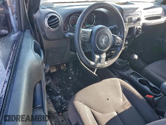 ✅ 2017 Jeep Wrangler Sport • VIN: 1C4AJWAGXHL571442 • Lot: 92818995. Listed on Copart with 146,059 mi. Free auction sales archive from the USA and detailed vehicle history report at DreamBid. Image 8.