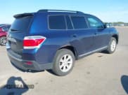 ✅ 2011 Toyota Highlander • VIN: 5TDBK3EH9BS063729 • Lot: 43085375. Listed on IAAI with 246,096 mi. Free auction sales archive from the USA and detailed vehicle history report at DreamBid. Image 4.