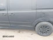 ✅ 2014 Dodge Grand Caravan SXT • VIN: 2C4RDGCG6ER253558 • Lot: 43648780. Wystawiony na IAAI z przebiegiem 145 667 mil. Bezpłatny archiwum sprzedaży aukcyjnych z USA i szczegółowy raport historii pojazdu na DreamBid. Zdjęcie 6.