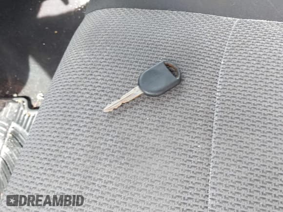 ✅ 2003 Ford F-250 XL • VIN: 1FTNX20L23ED09595 • Lot: 43140702. Listed on IAAI with Not provided. Free auction sales archive from the USA and detailed vehicle history report at DreamBid. Image 11.