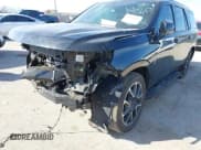 ✅ 2024 Chevrolet Tahoe RST • VIN: 1GNSCRKD7RR224919 • Lot: 41588409. Wystawiony na IAAI z przebiegiem 17 247 mil. Bezpłatny archiwum sprzedaży aukcyjnych z USA i szczegółowy raport historii pojazdu na DreamBid. Zdjęcie 6.