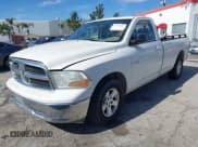 ✅ 2009 Dodge 1500 SLT • VIN: 1D3HB16P99J515973 • Lot: 41570647. Wystawiony na IAAI z przebiegiem 114 755 mil. Bezpłatny archiwum sprzedaży aukcyjnych z USA i szczegółowy raport historii pojazdu na DreamBid. Zdjęcie 2.