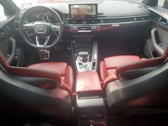 ✅ 2022 Audi S4 Premium Plus • VIN: WAUB4AF49NA033350 • Лот: 85064974. Опубликован ранее на Copart с пробегом 45 046 миль. Бесплатный доступ к архиву аукционных продаж из США и подробный отчёт об истории автомобиля на DreamBid. Изображение 8.