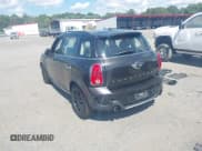 ✅ 2015 MINI Countryman S • VIN: WMWZC5C5XFWT38155 • Lot: 43134965. Listed on IAAI with 190,711 mi. Free auction sales archive from the USA and detailed vehicle history report at DreamBid. Image 3.