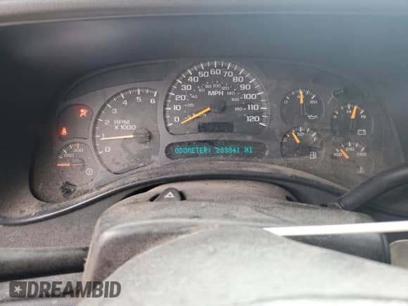 2003 Chevrolet Silverado 2500HD LS with VIN 1GCHK24U33Z167099, listed as a Copart auction lot 90094155 with 233,841 mi miles and Salvage title. Bid and sale history available at DreamBid. Image 9.