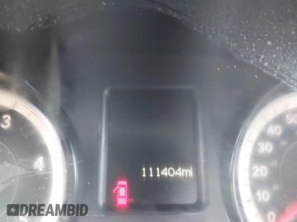 ✅ 2017 Ram 2500 Tradesman • VIN: 3C6UR5HL4HG670748 • Lot: 42767336. Listed on IAAI with 111,404 mi. Free auction sales archive from the USA and detailed vehicle history report at DreamBid. Image 14.